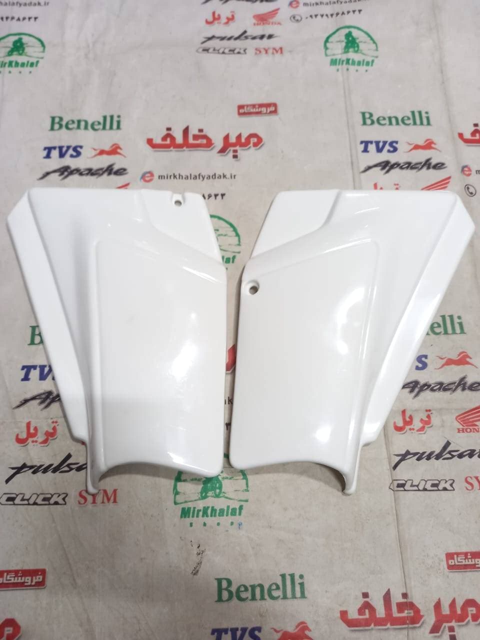 قاب (کاور فلاپ) درب بغل موتور تریل xl ایکس ال سفید (جفتی)