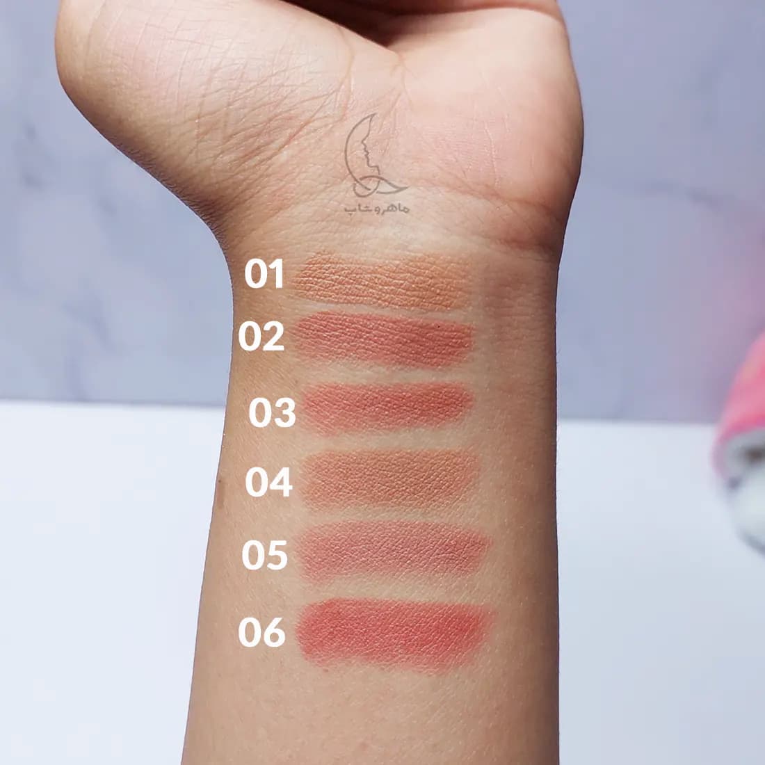 رژلب جامد طرح دیور مدل matte — تصویر ۲