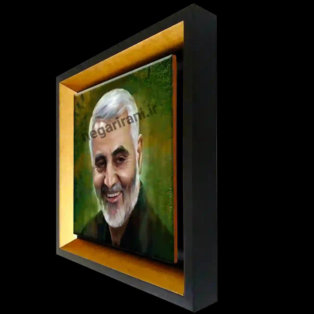 تابلو کاشی شهید سردار سلیمانی مدل 2ZG117 — تصویر ۲