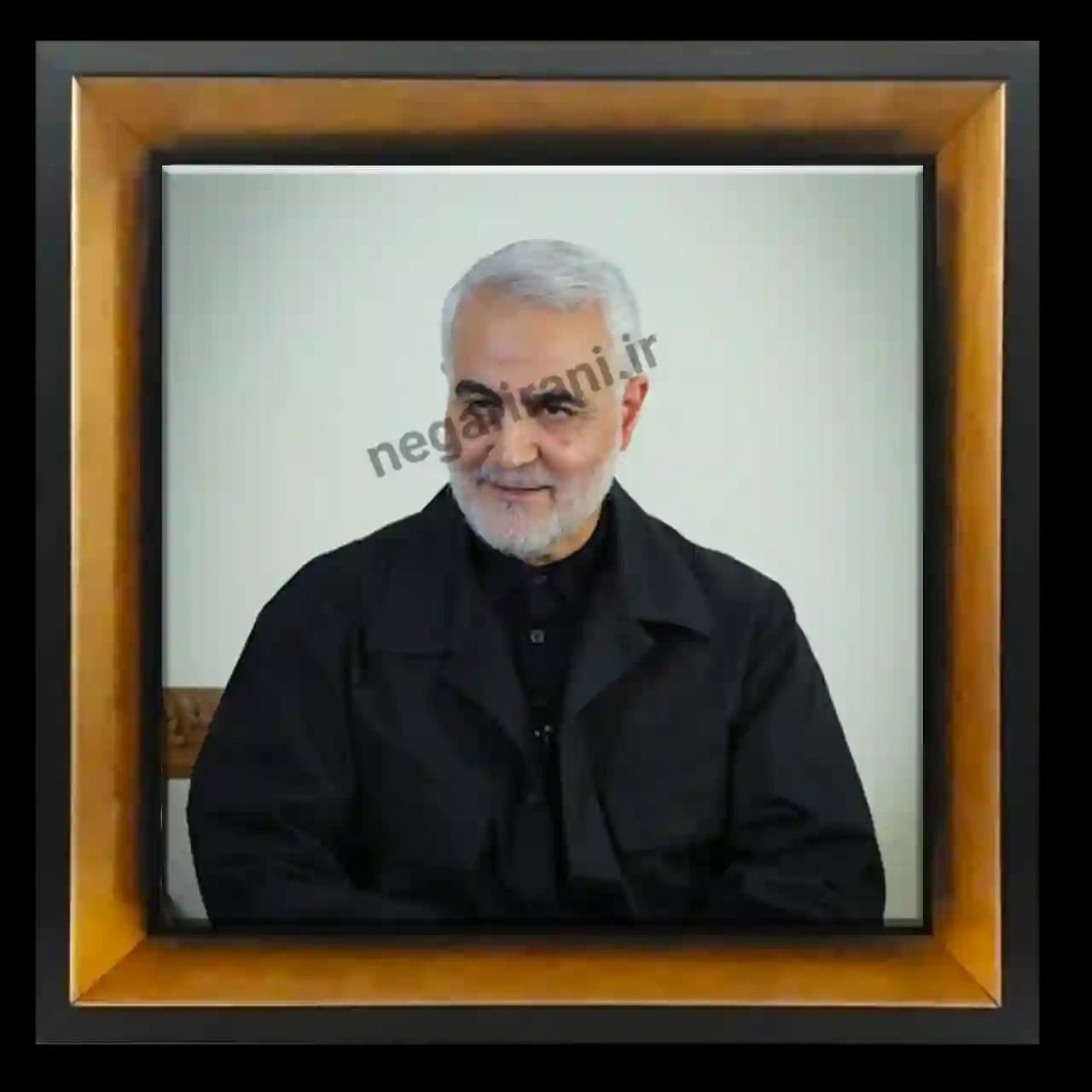 تابلو کاشی سردار قاسم سلیمانی مدل 2ZG130