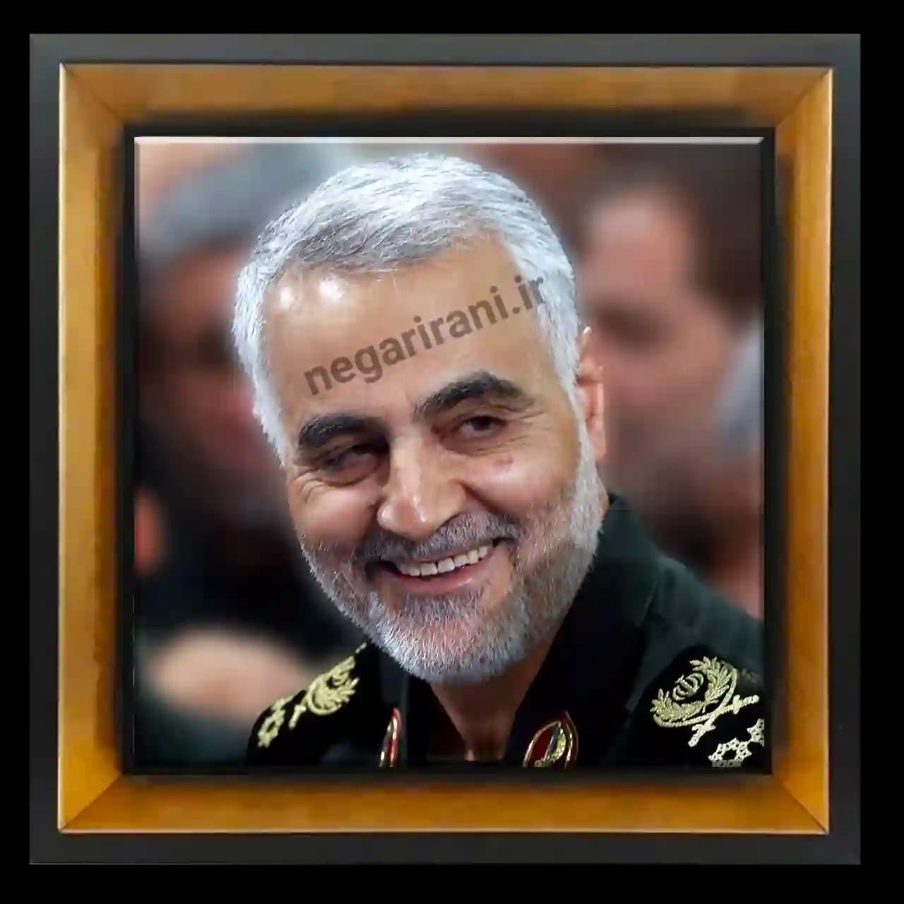 تابلو کاشی شهید سردار سلیمانی مدل 2ZG102