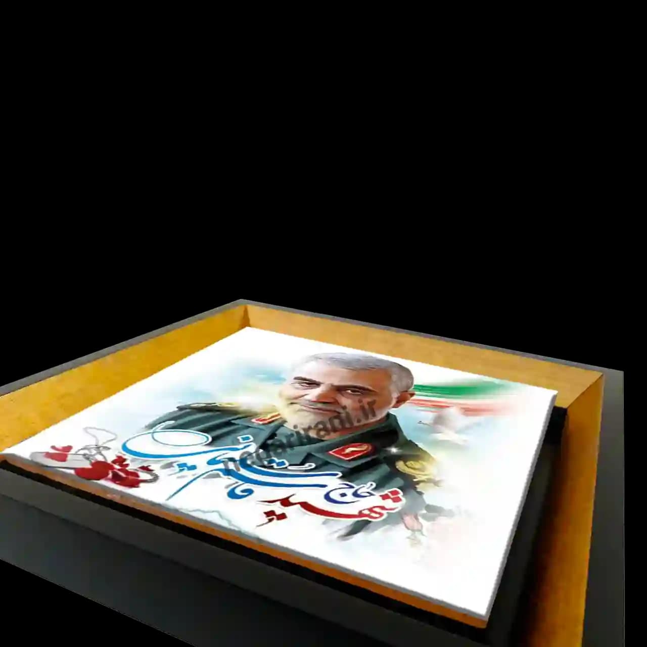 تابلو کاشی شهید حاج قاسم سلیمانی مدل 2ZG67 — تصویر ۳