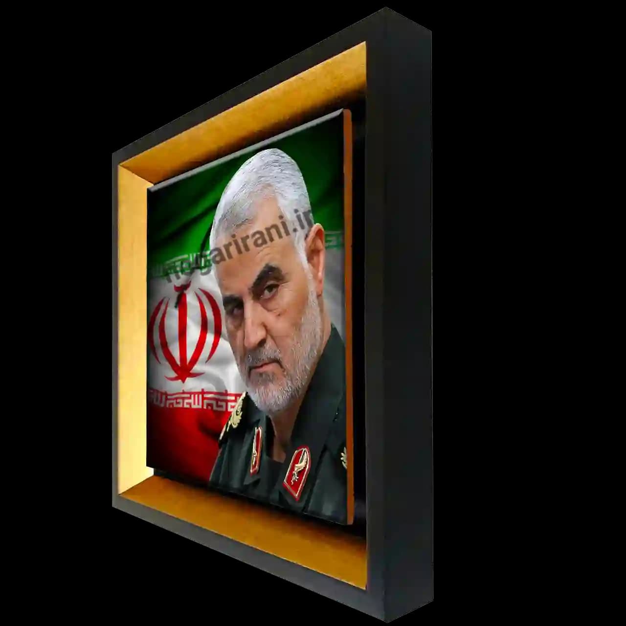 تابلو کاشی شهید سلیمانی و پرچم مدل 2ZG54 — تصویر ۲