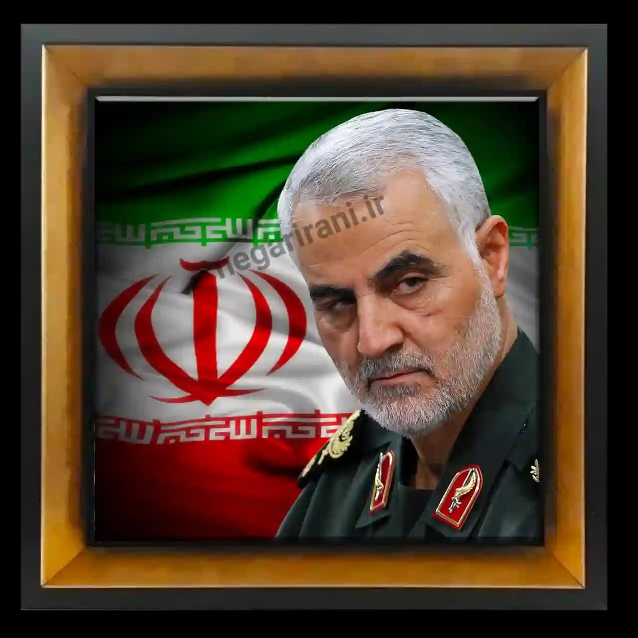 تابلو کاشی شهید سلیمانی و پرچم مدل 2ZG54