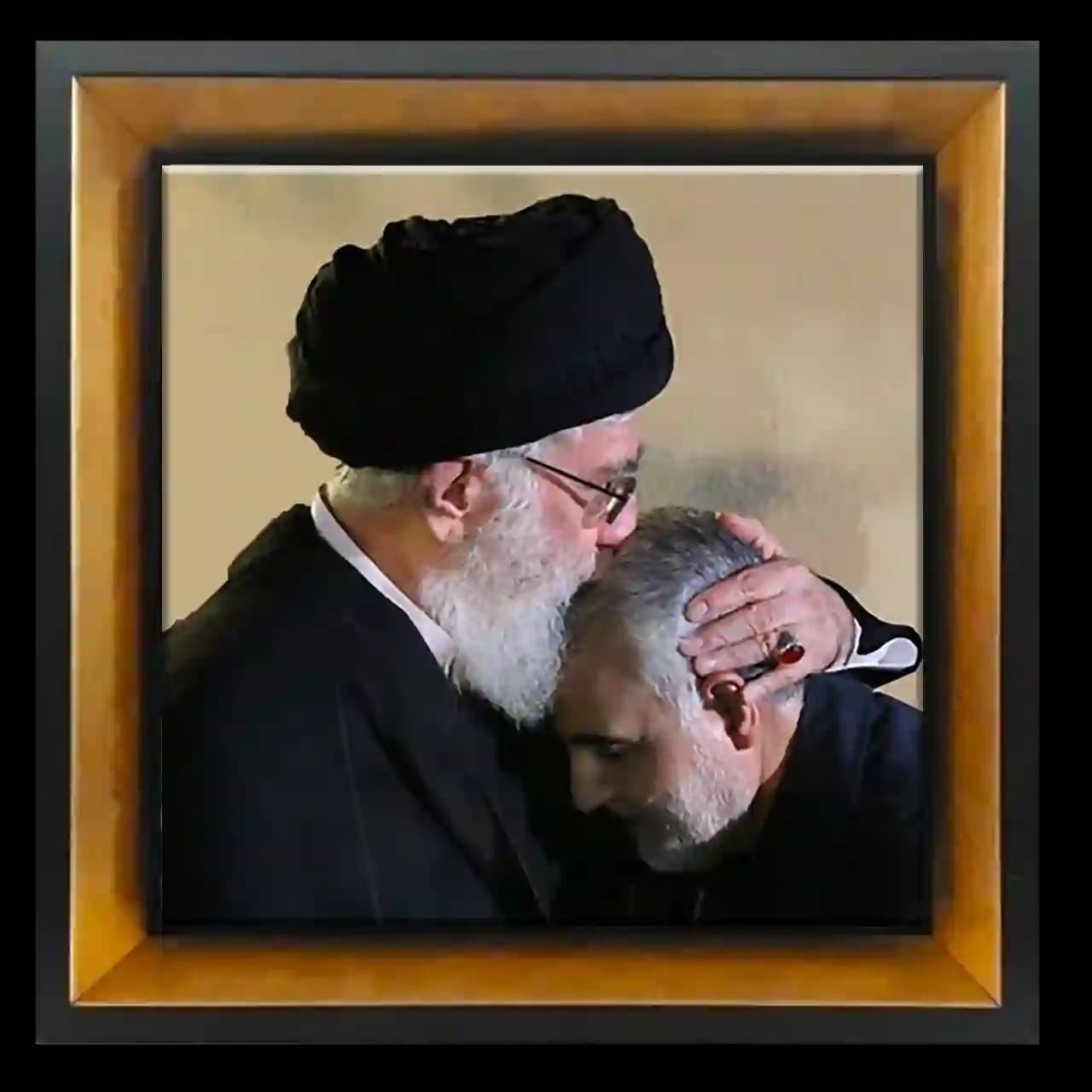 تابلو کاشی شهید سلیمانی و رهبری مدل 2ZG44
