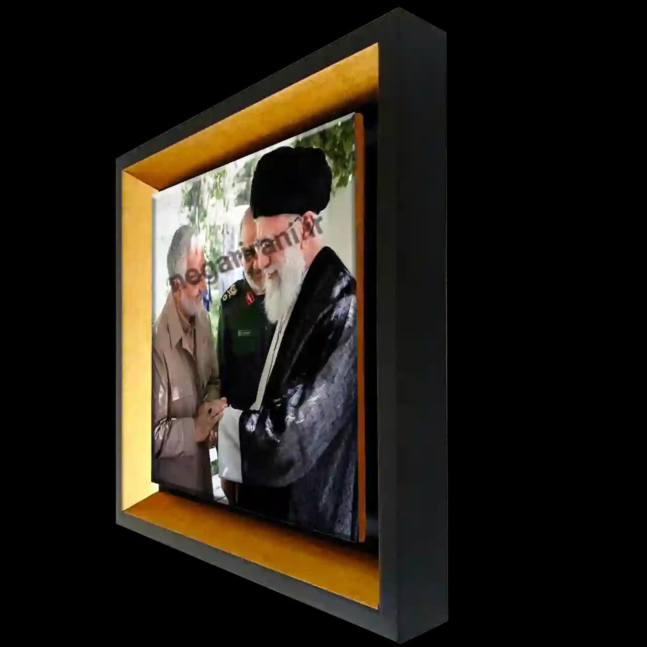 تابلو کاشی رهبری و شهید حاج قاسم مدل 2ZG39 — تصویر ۲