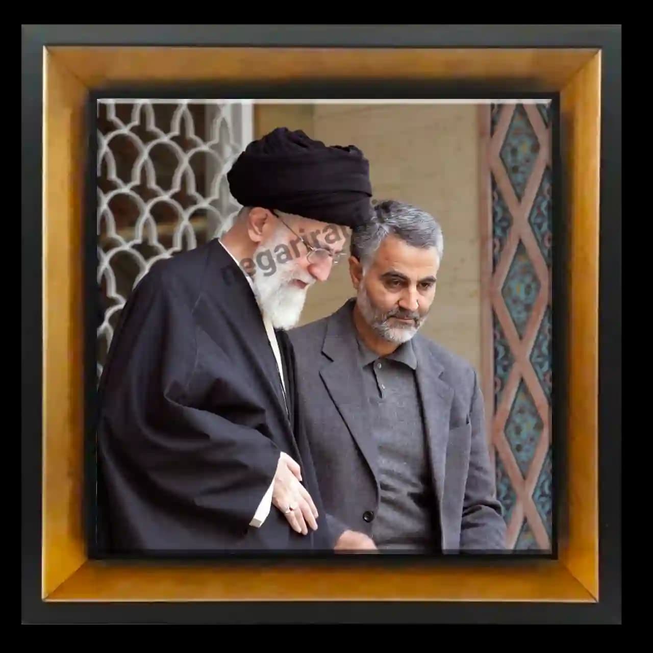 تابلو کاشی حاج قاسم و رهبر مدل 2ZG24