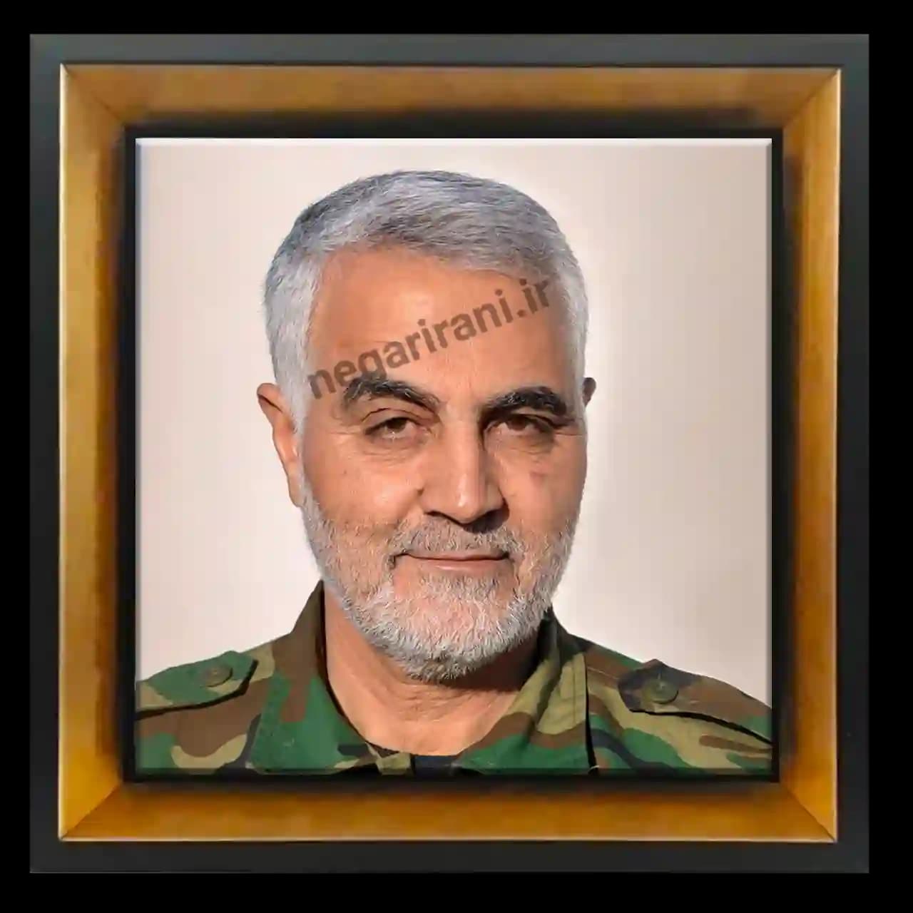 تابلو کاشی شهید سلیمانی مدل 2ZG20