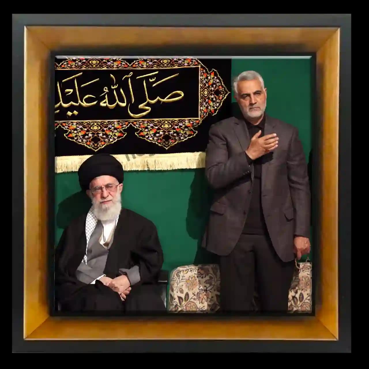 تابلو کاشی حاج قاسم و رهبری مدل 2ZG19