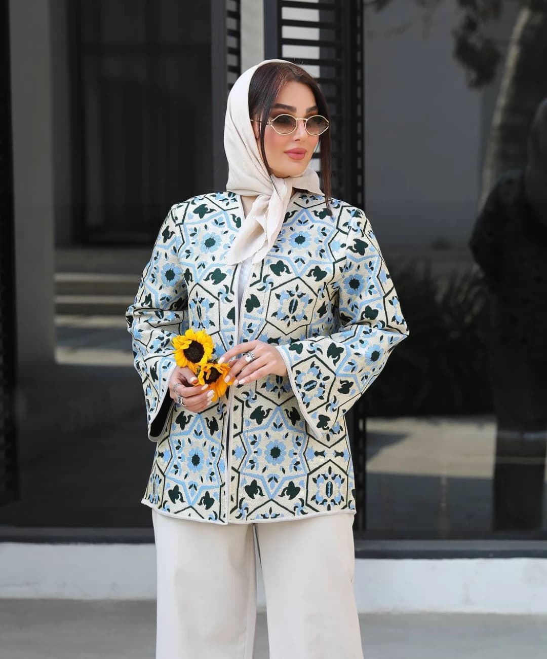 کت تک سوزن دوزی مدل لیندا — تصویر ۴