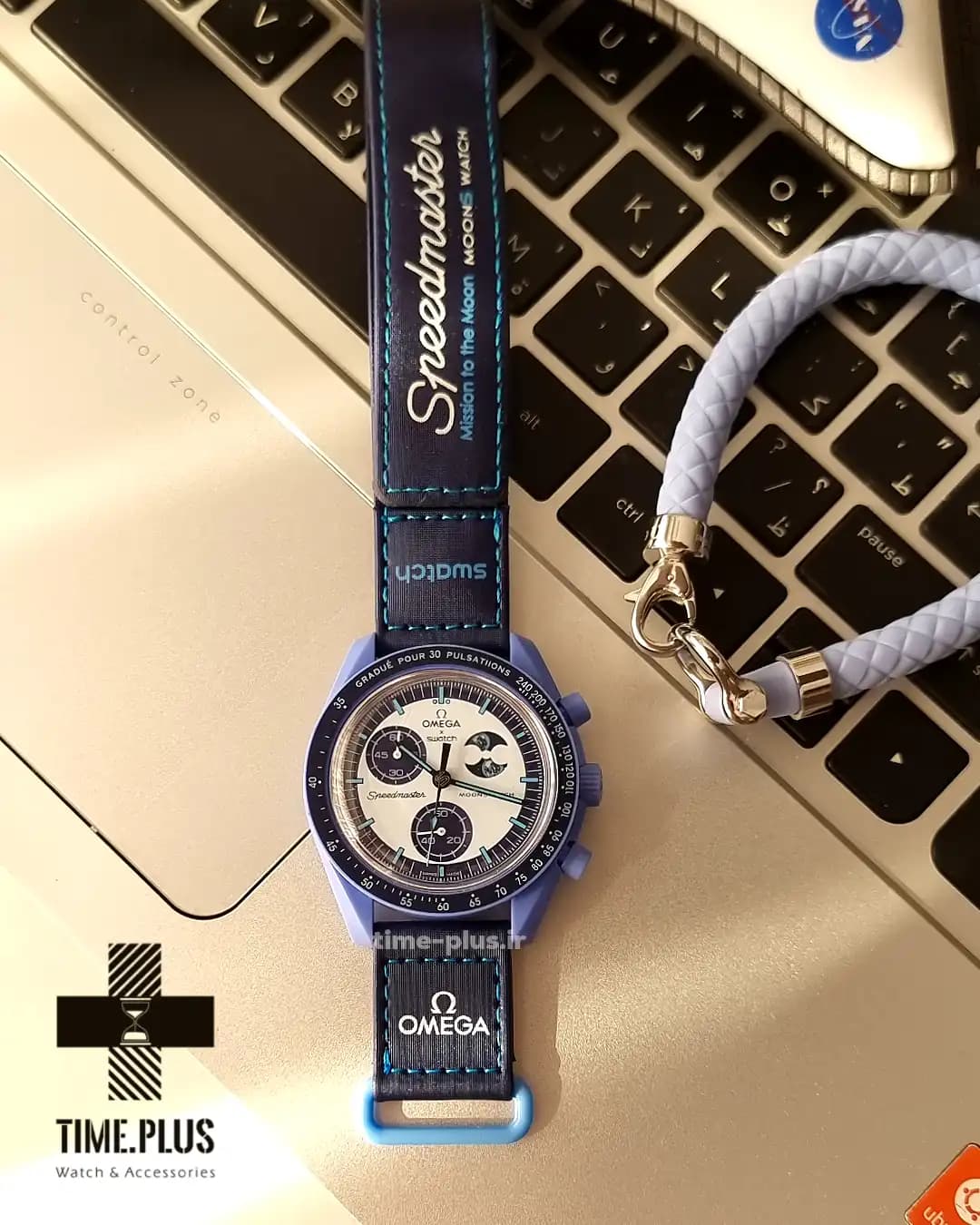 ساعت امگا سواچ مدل Super Blue — تصویر ۲