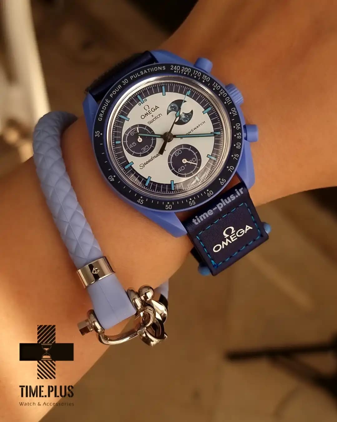 ساعت امگا سواچ مدل Super Blue — تصویر ۷