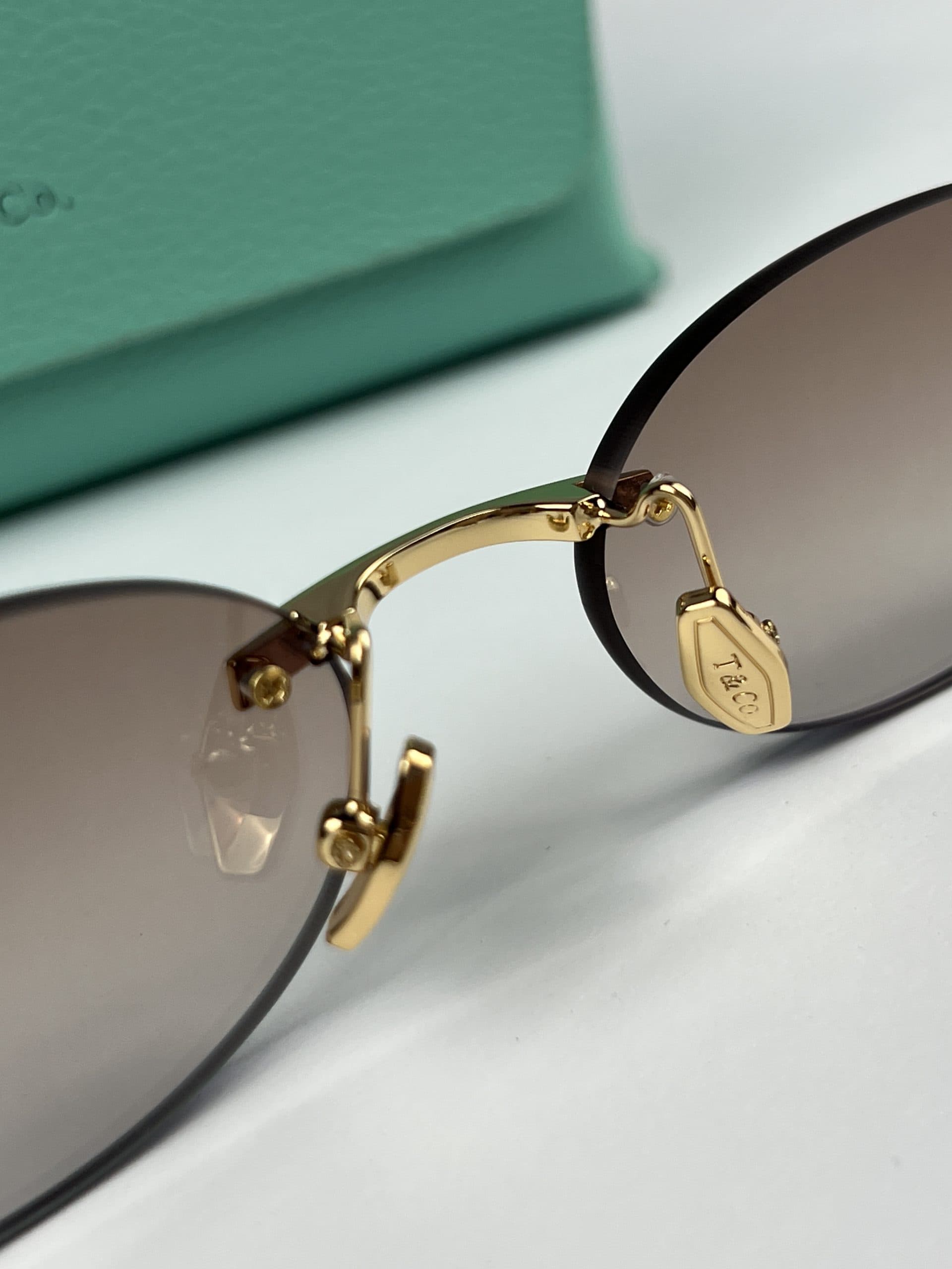 TIFFANY&CO. MODEL TF119-D SUNGLASSESعینک آفتابی تیفانی مدل TF119-D — تصویر ۸