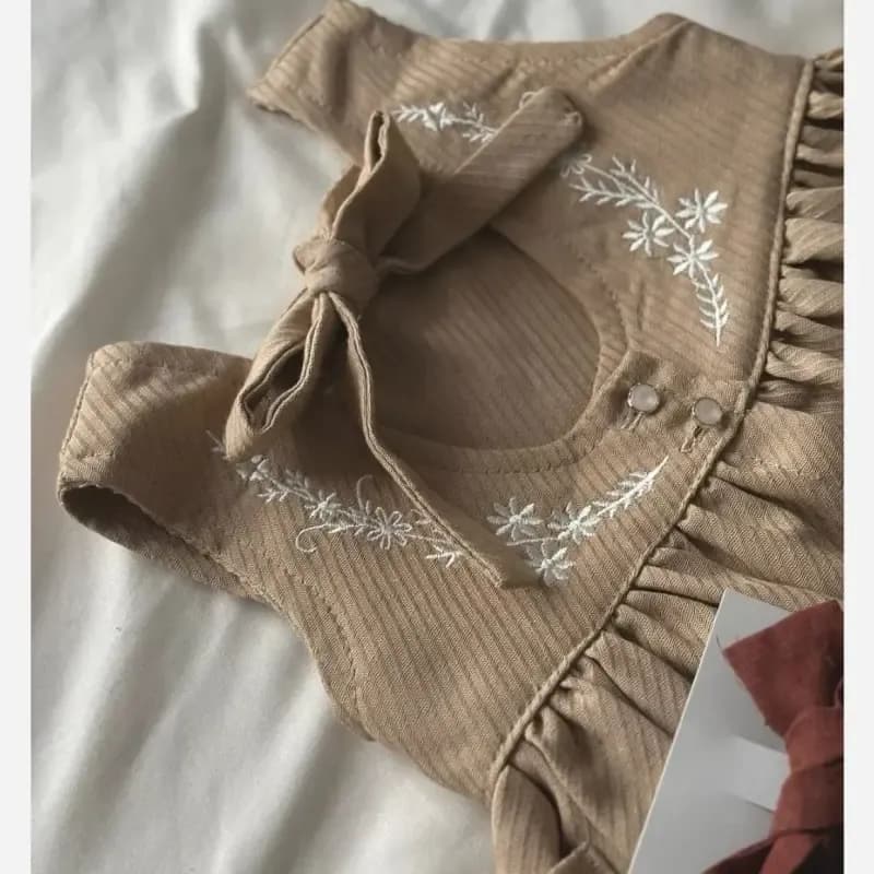 سارافون دخترانه وینتج نخی گلدوزی شده مناسب 1 تا 6 سال — تصویر ۶