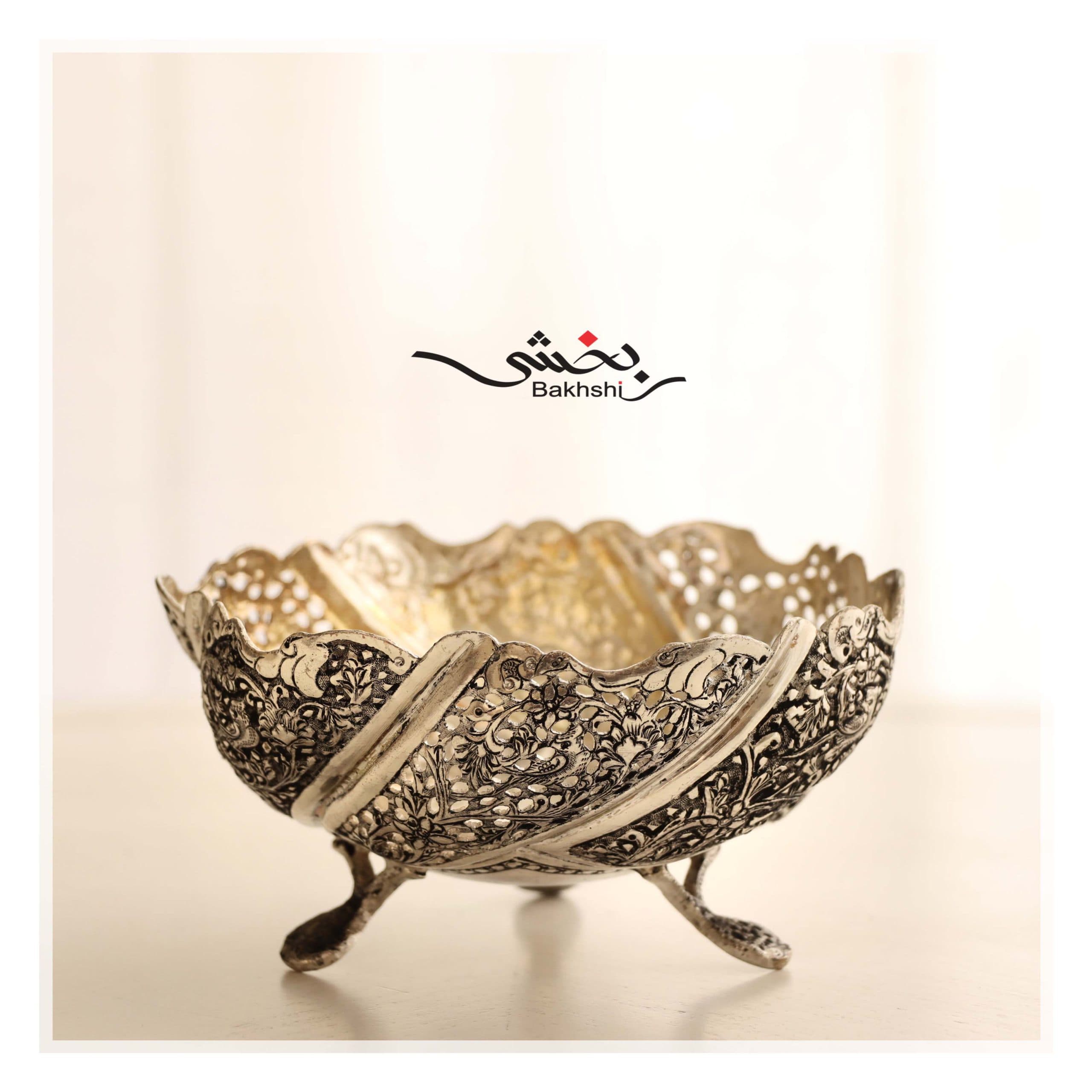کاسه کوچک نقره قلم گل و مرغ و مشبک درجه یک _ عیار 90% _ 203.8 گرم