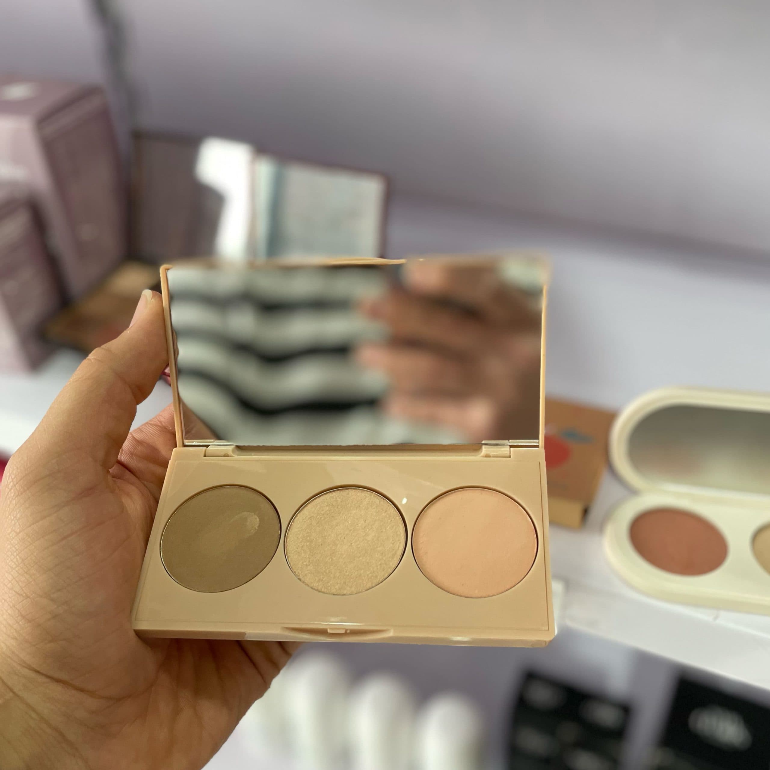پالت سه كاره فارماسیFARMASI مدل peach bite — تصویر ۲