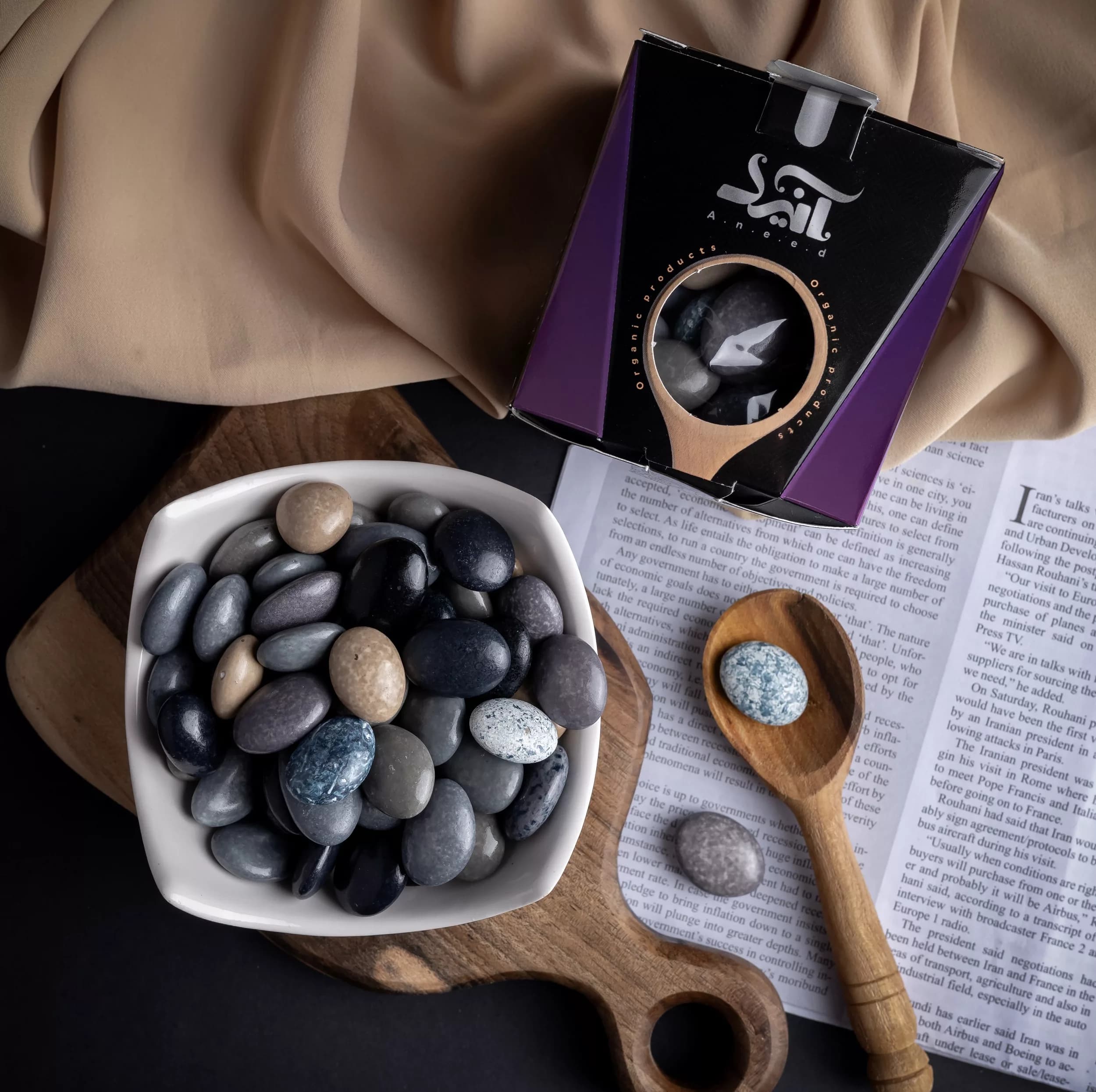 شکلات سنگی رویال آنید – 500 گرم — تصویر ۲