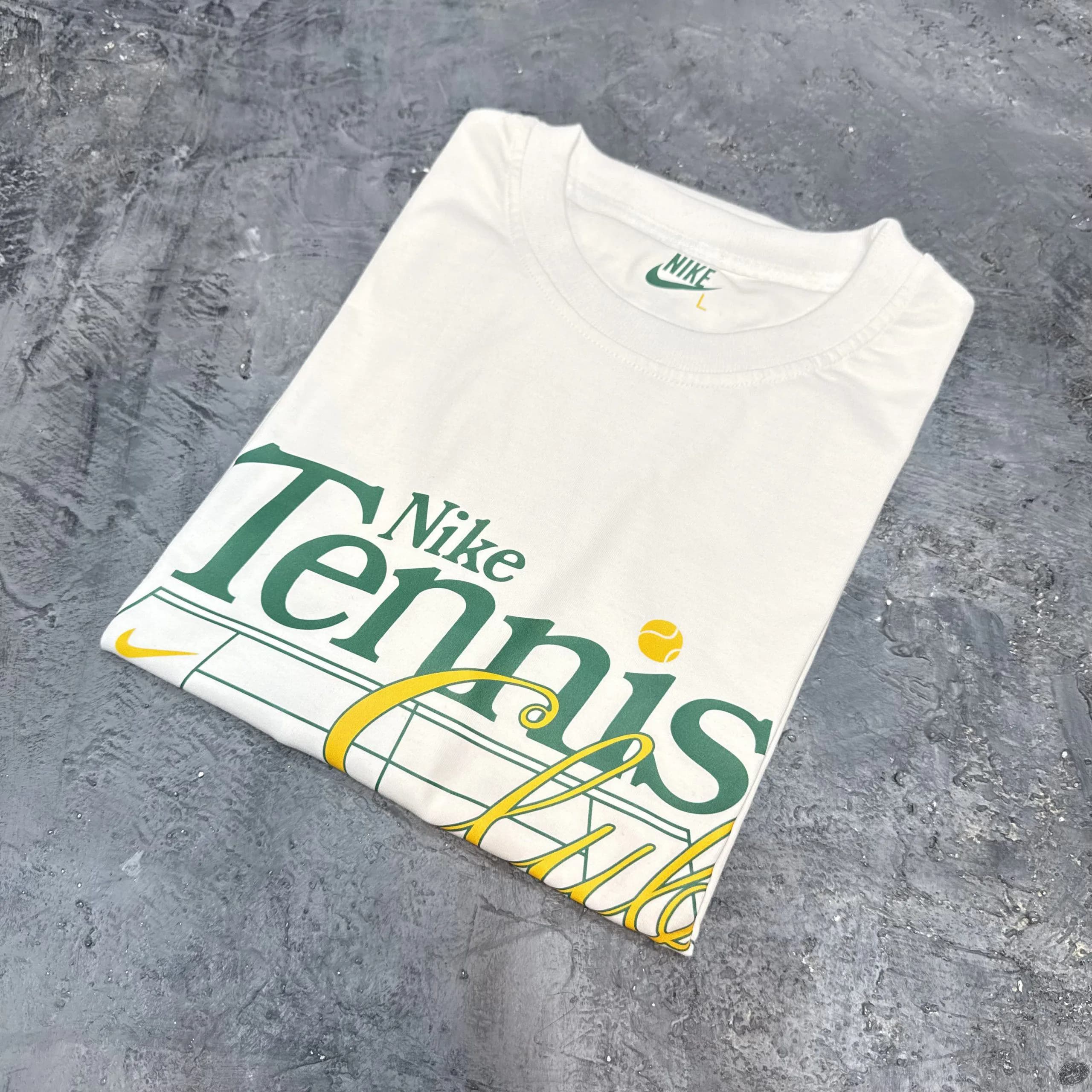 تیشرت تنیس نایک Tennis player — تصویر ۵