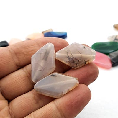 سنگ لوزی کد3 — تصویر ۲