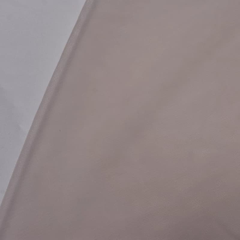 پارچه تور فرانسوی رنگ پنکیکی — تصویر ۳