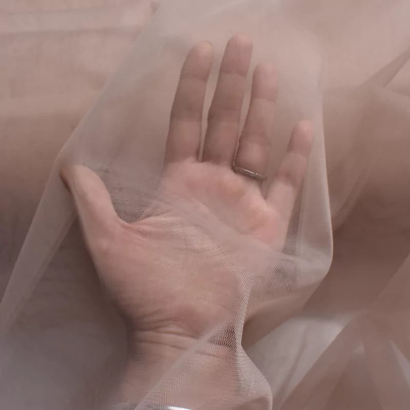 پارچه تور سانول رنگ پوست پیازی — تصویر ۲