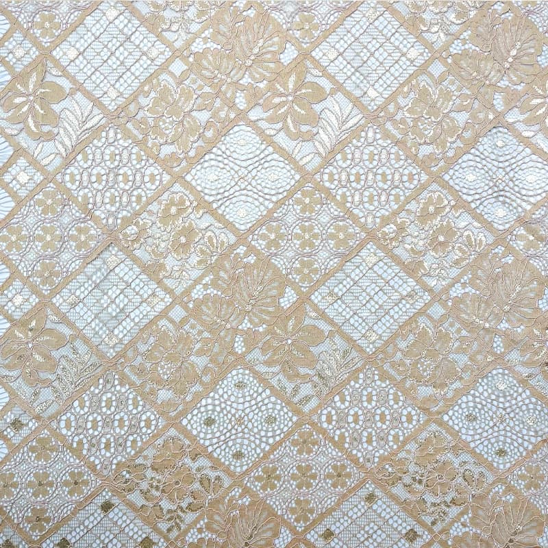 پارچه دانتل نخ کرم — تصویر ۳