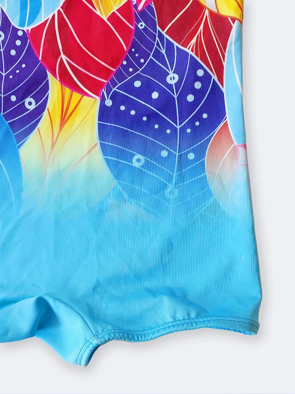 مایو پادار زنانه فانتزی کاپدار بدون آستین برند اسپیدو ( Speedo ) طرح برگ — تصویر ۶