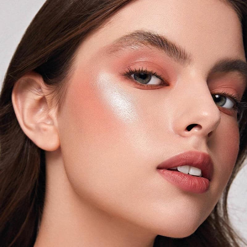 پالت هایلایتر و رژگونه شیگلم SHEGLAM سری GLAM 101 HYBIRD مدل Seville — تصویر ۳