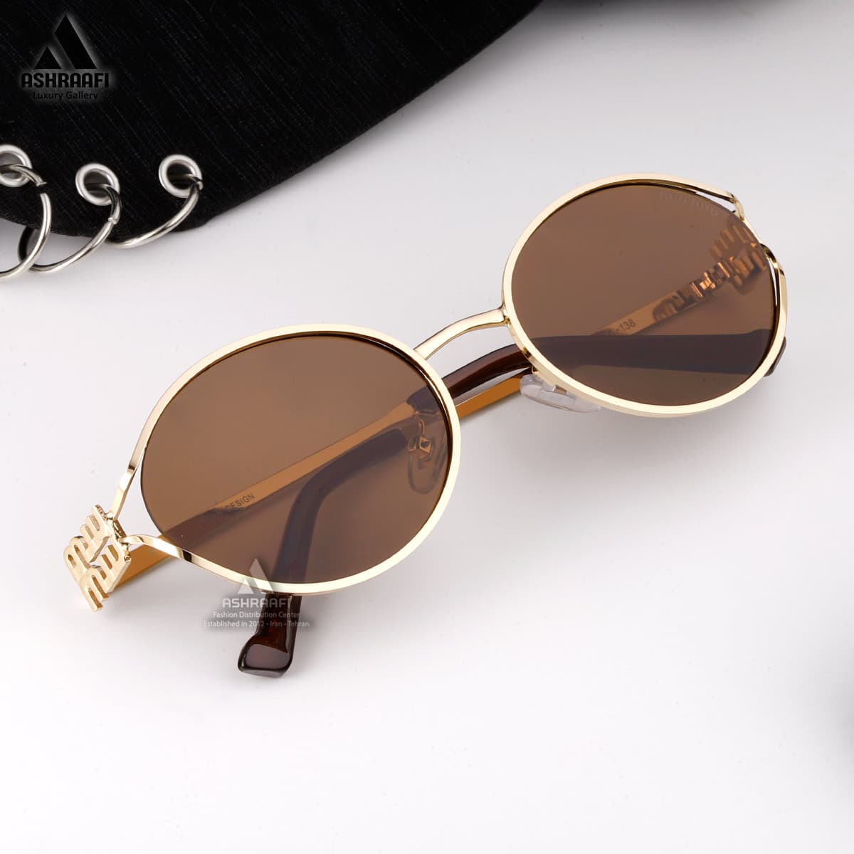 عینک آفتابی میو میو Miu Miu 9082 — تصویر ۴