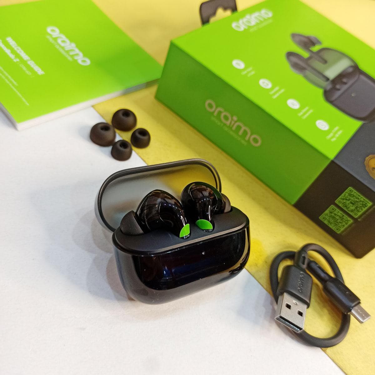 هندزفری بی‌سیم اورایمو Oraimo SpaceBuds Z — تصویر ۳