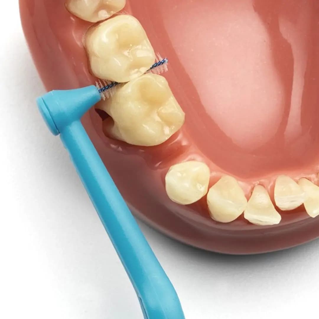 مسواک بین دندانی دسته دار تپه (TePe) مدل Angle سایز 3 (رنگ آبی) – بسته 6 عددی — تصویر ۵