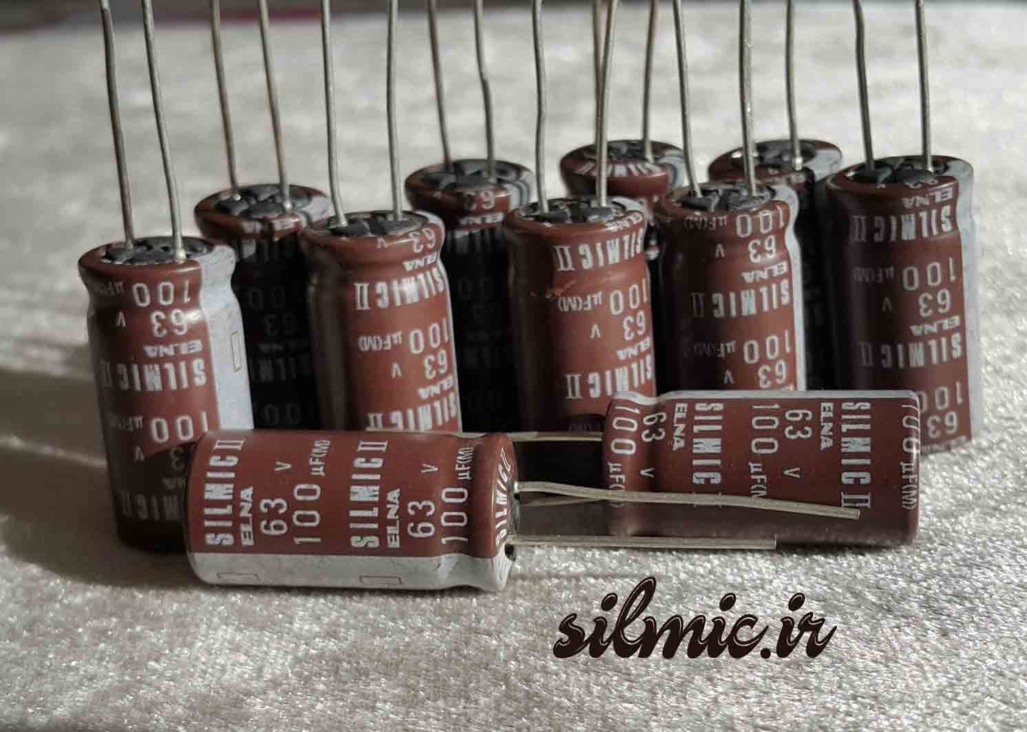 خازن سیلمیک 100 میکرو فاراد 63 ولت ELNA های گرید صوتی RFS ( SILMICII ) — تصویر ۲