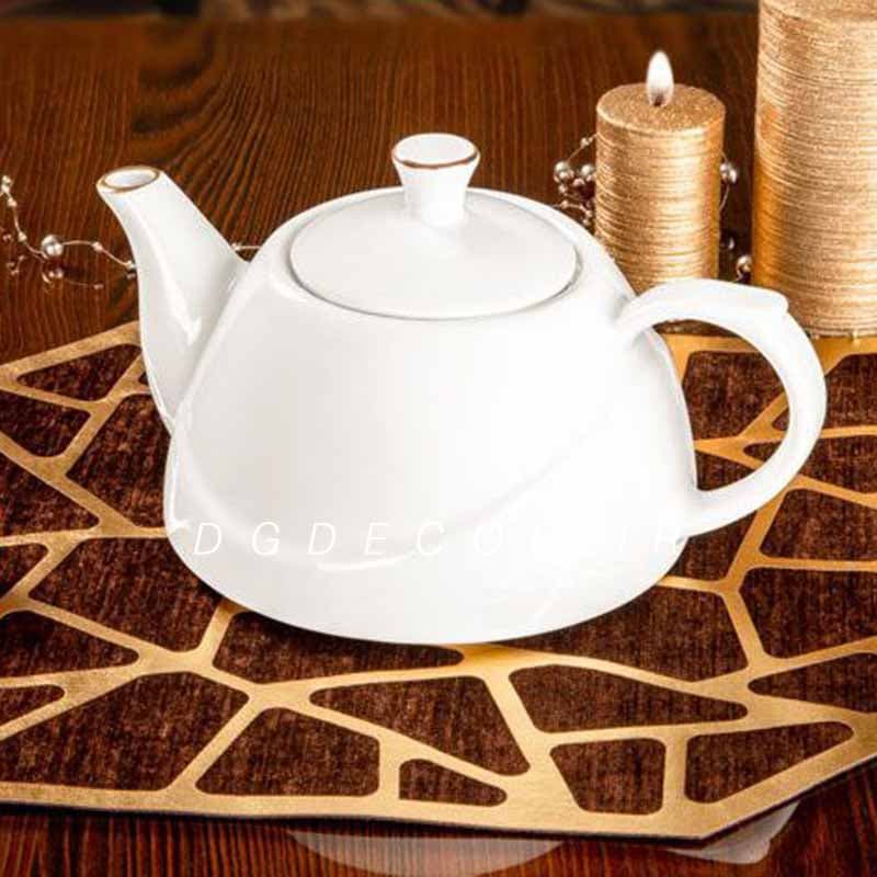قوری سرامیکی سفید لب طلایی