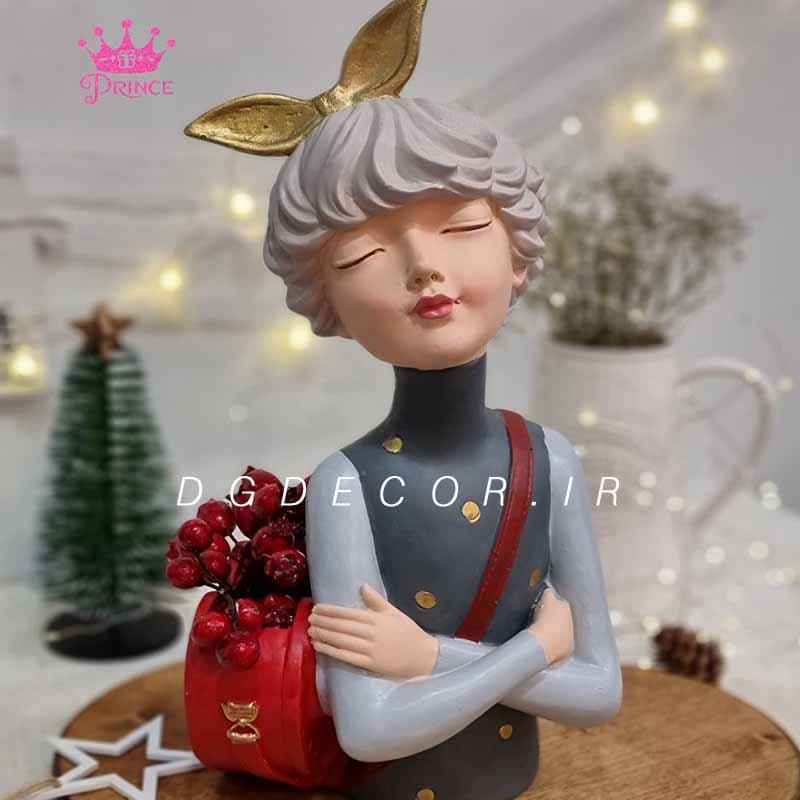 مجسمه نیم تنه دختر و کیف — تصویر ۵