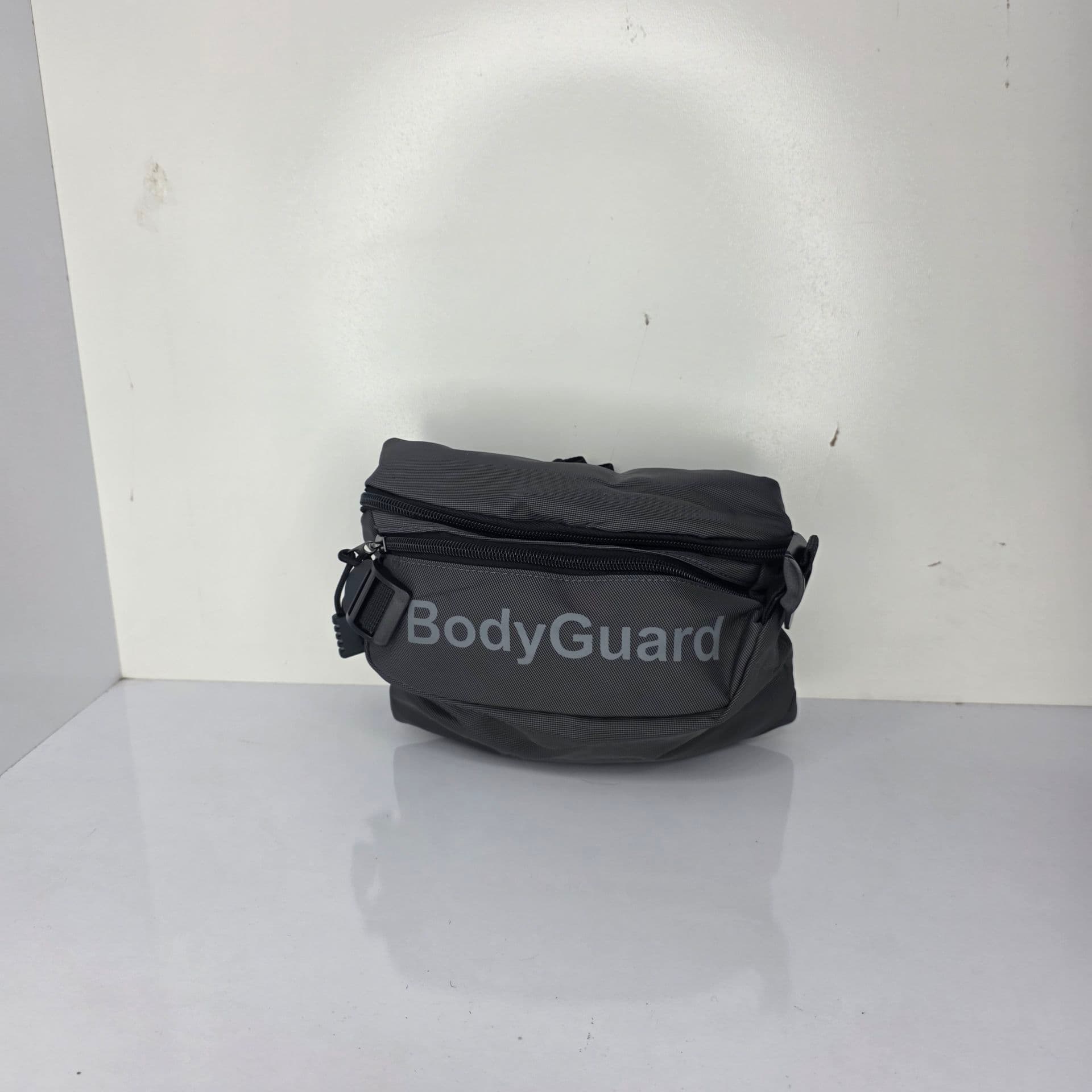 کیف کمری اسپرت بادی گارد body gouard خارجی گناوه 8833 (MK) — تصویر ۸
