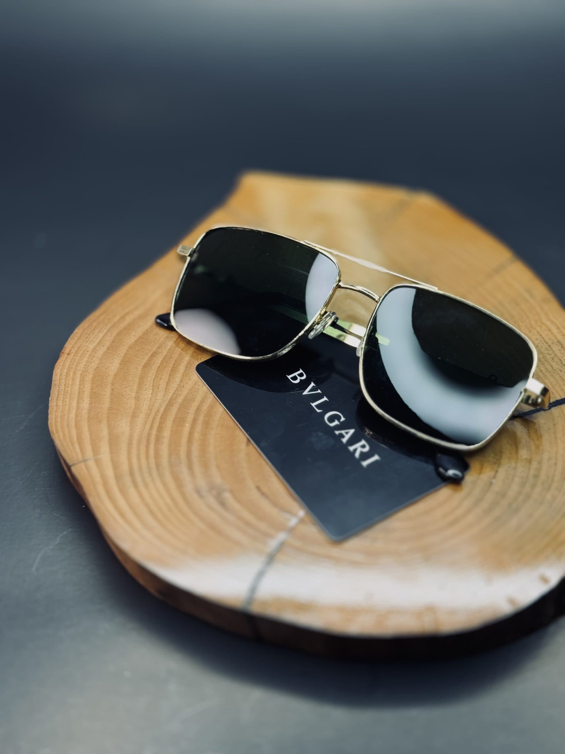 عينك آفتابي اورجينال RayBan مستطيلي اسپرت زنانه دخترانه سبز لجني يووي ٤٠٠