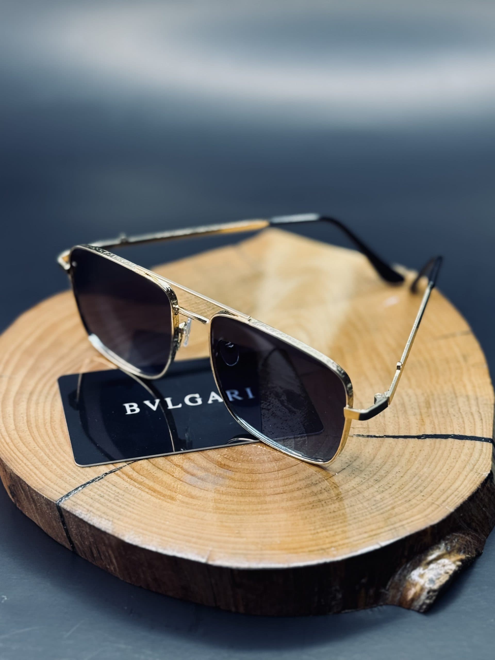 عينك آفتابي اورجينال RayBan مستطيلي اسپرت زنانه دخترانه سبز لجني يووي ٤٠٠ — تصویر ۲