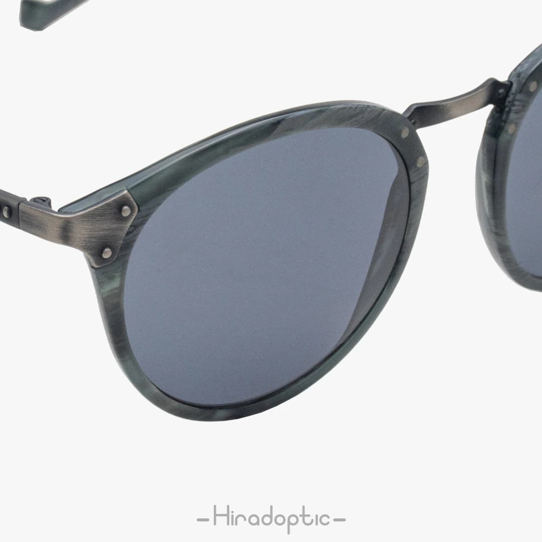 عینک آفتابی هکت 844<br><span>Hackett Bespoke HSB844</span> — تصویر ۴