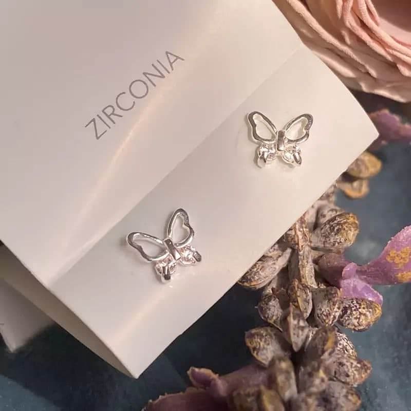 گوشواره نقره پروانه ای نگین زیرکنیا برند آی ام تحت لیسانس آلمان 025317 I am