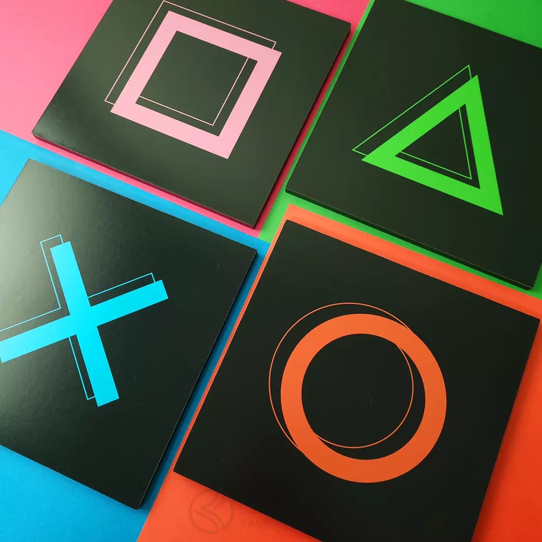 تابلو شاسی کالکشن دکمه های پلی استیشن Playstation Buttons — تصویر ۵