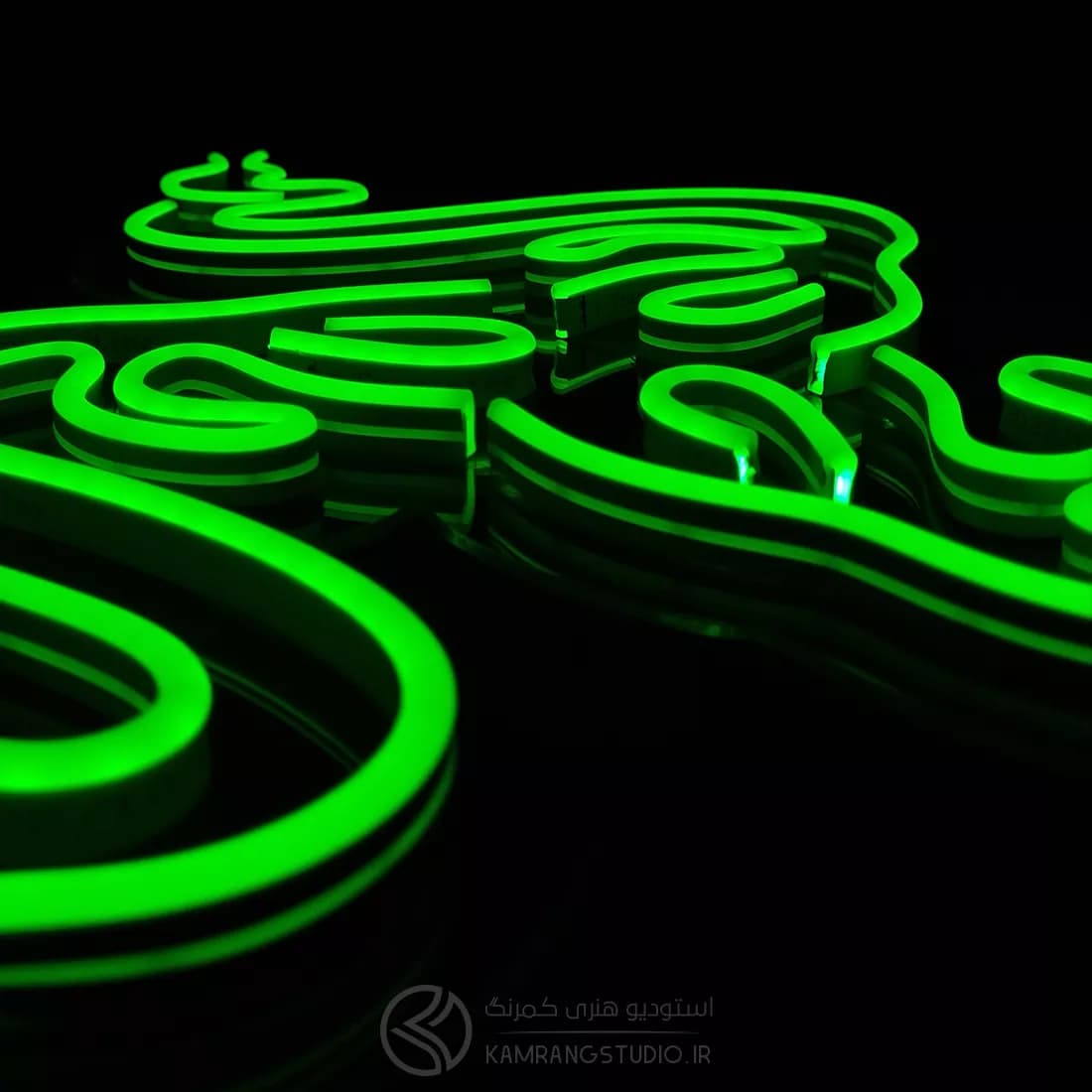 تابلو نئون Razer — تصویر ۶