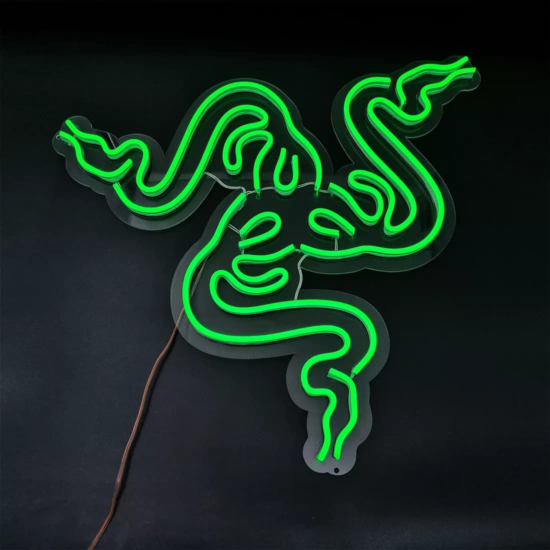 تابلو نئون Razer — تصویر ۸