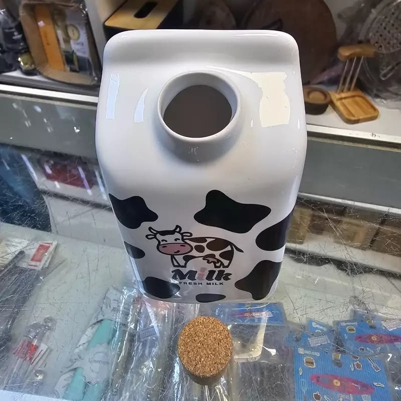 پاکت شیر سرامیکی طرح گاو — تصویر ۲