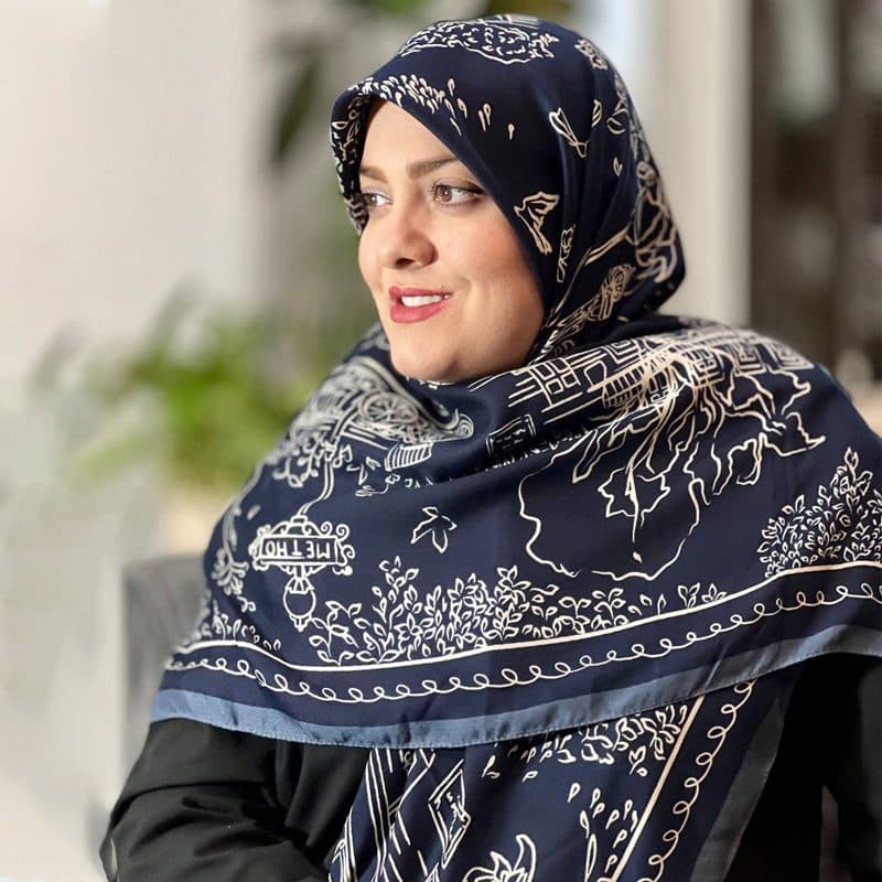 روسری نخی اعلا زنانه سورمه ای — تصویر ۲