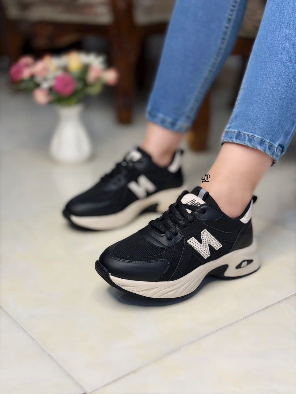 کتونی اسپرت زنانه مدل newbalance z — تصویر ۴