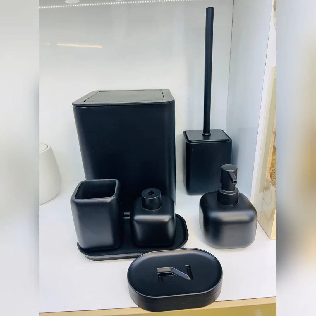 ست سرویس بهداشتی 7 پارچه جنس کورین سخت شکن کد 17420 رنگ مشکی — تصویر ۲