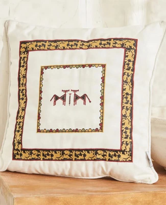 کوسن گلدوزی‌شده Karaca Home کد505000431