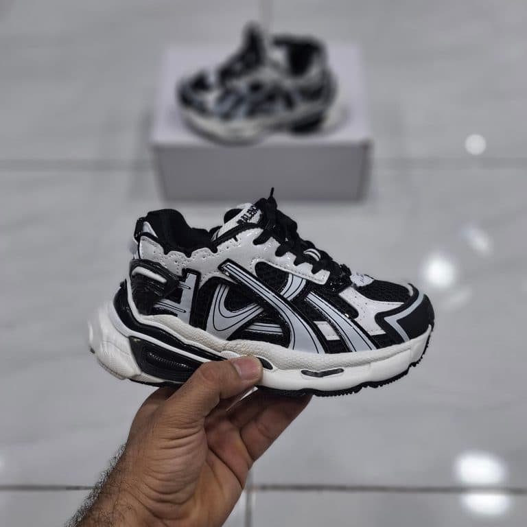 کتونی بچه گانه بالنسیاگا رانر مشکی Balenciaga Runner — تصویر ۲
