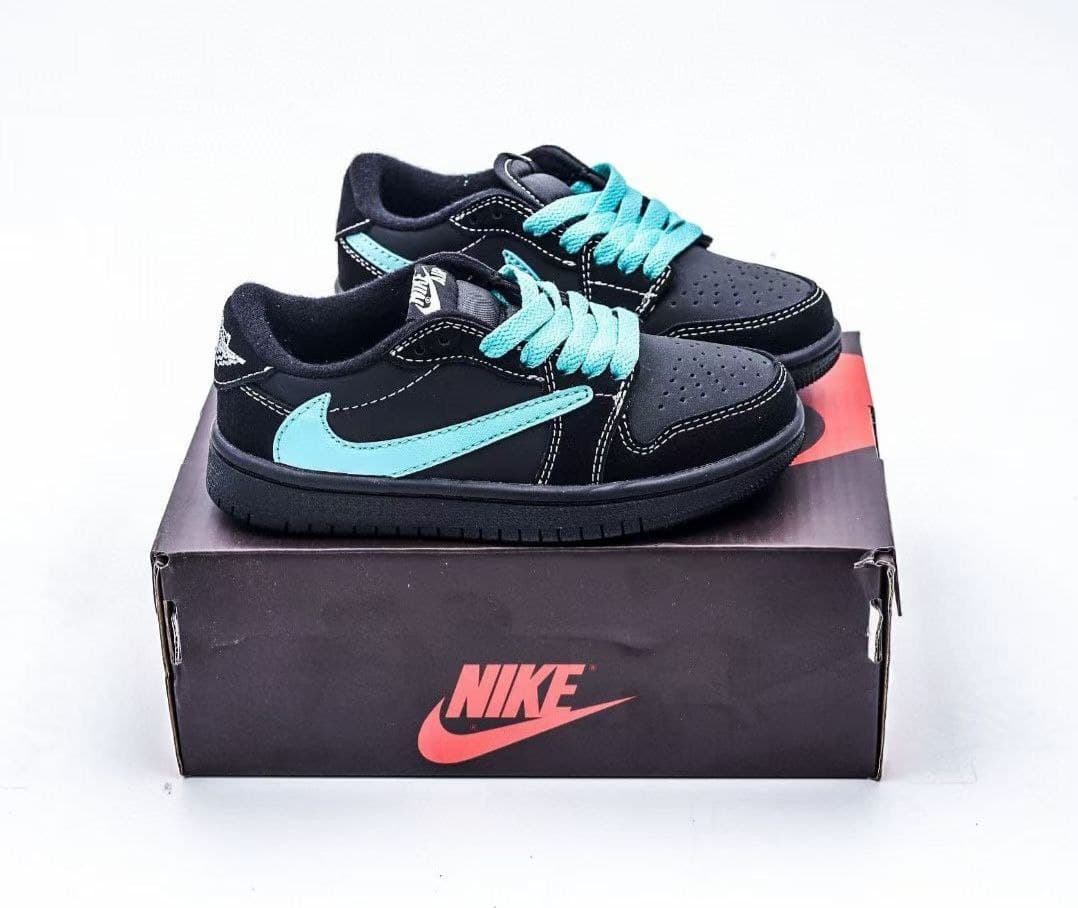 کتونی بچه گانه نایک ایر جردن ۱ بدون ساق تراویس اسکات تیفانی Nike air jordan 1 low Travis Scott