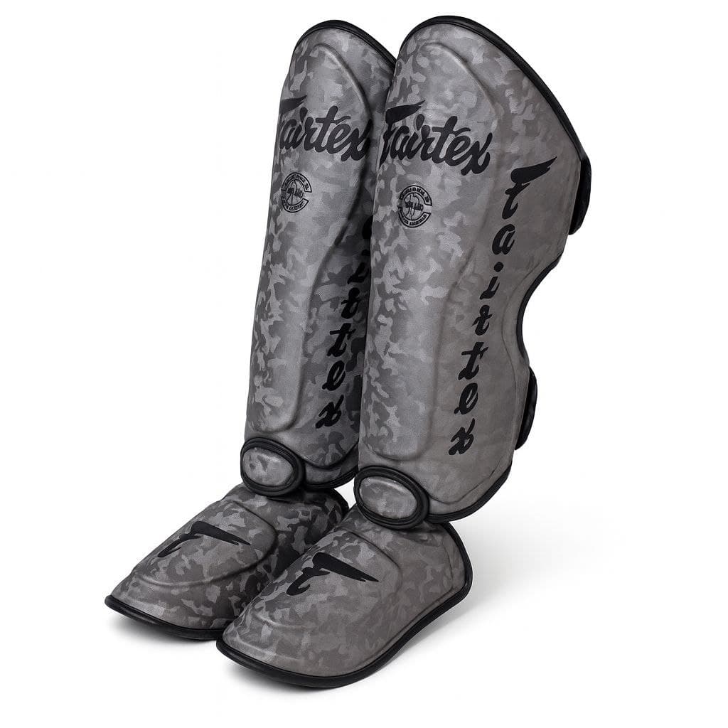 ساقبند اسپارینگ حرفه ای چرم چریکی برند فرتکس fairtex